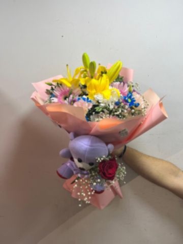 LİLYUMLU KARIŞIK BUKET