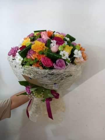 15 adet gül karışık buket